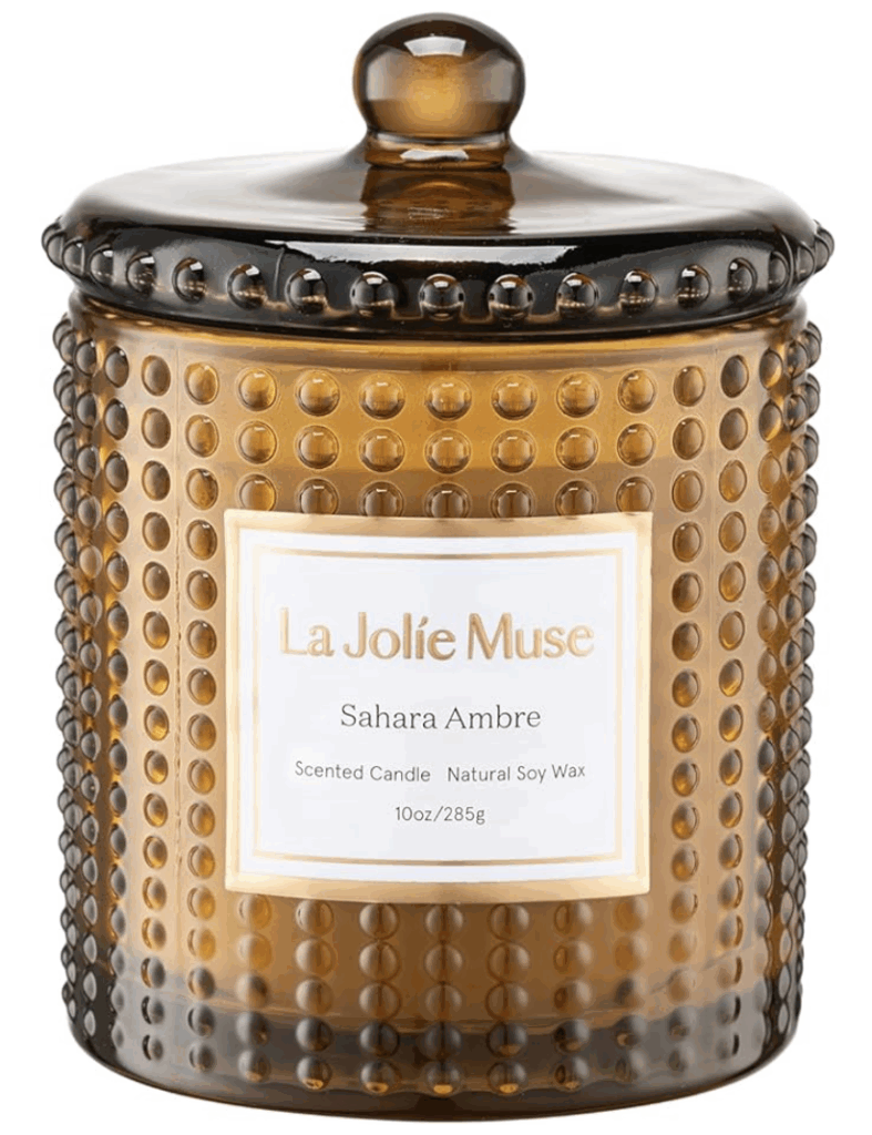 A great holiday gift or housewarming gift that doesn't break the bank are these beautiful candles in glass jars from La Jolie Muse. 