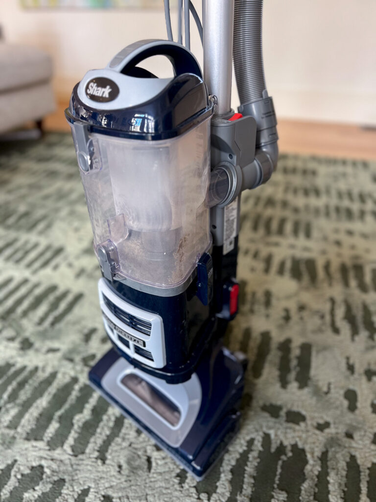 best vacuum cleaner that cleans all surfaces well